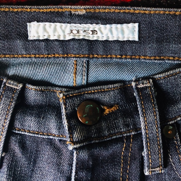 Joe's Jeans Flare - Picture 3 of 8